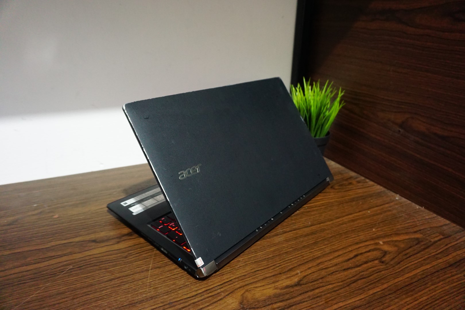 Jual Laptop Acer Aspire VN7-571G Nitro Core i7