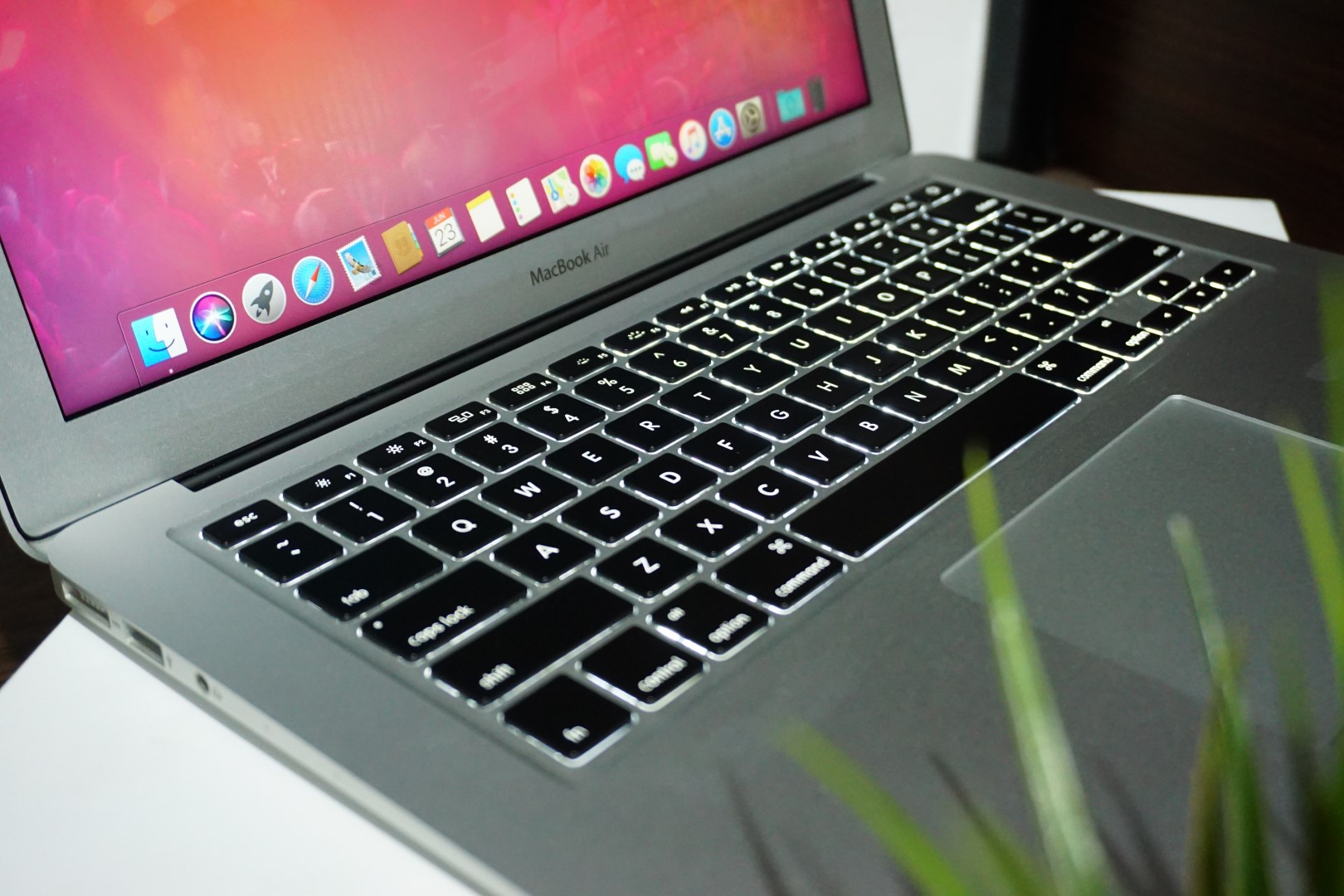 harga macbook air 2017 ibox