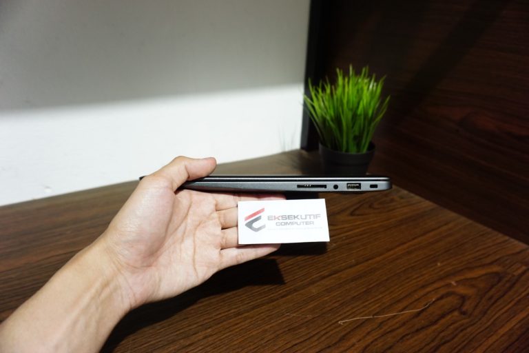 Jual Laptop Acer Travelmate X349-G2-M