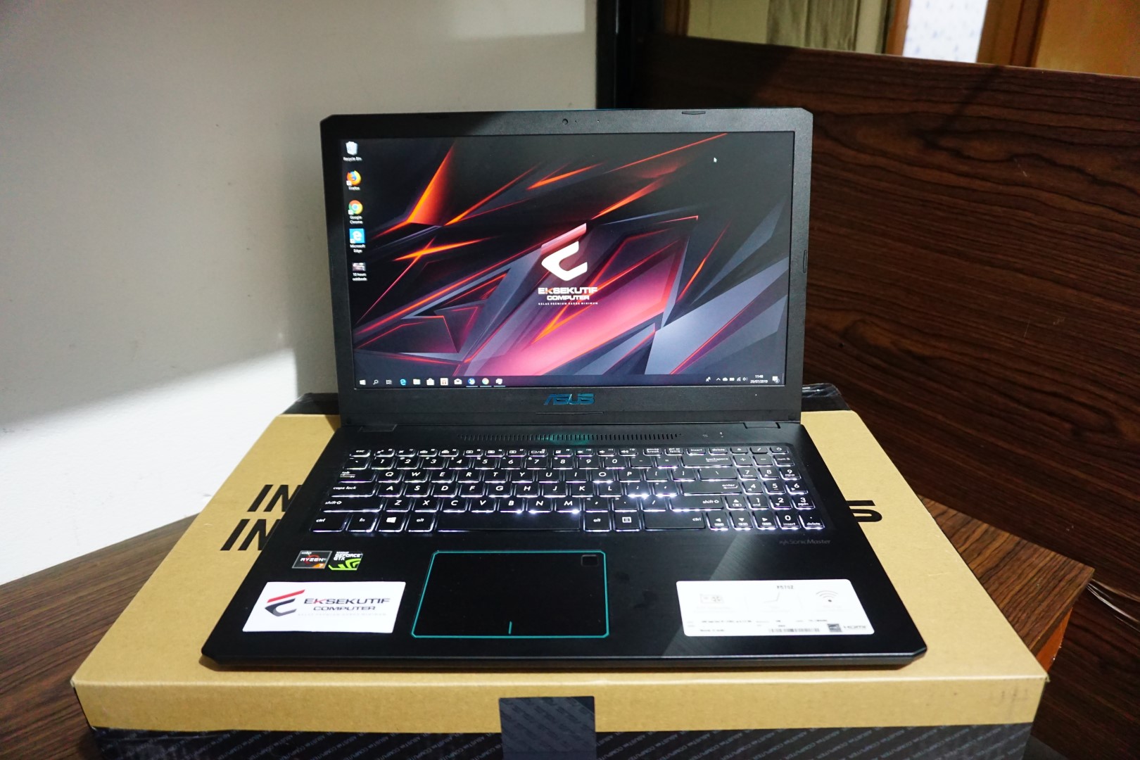 Jual Laptop Asus Vivobook F570ZD