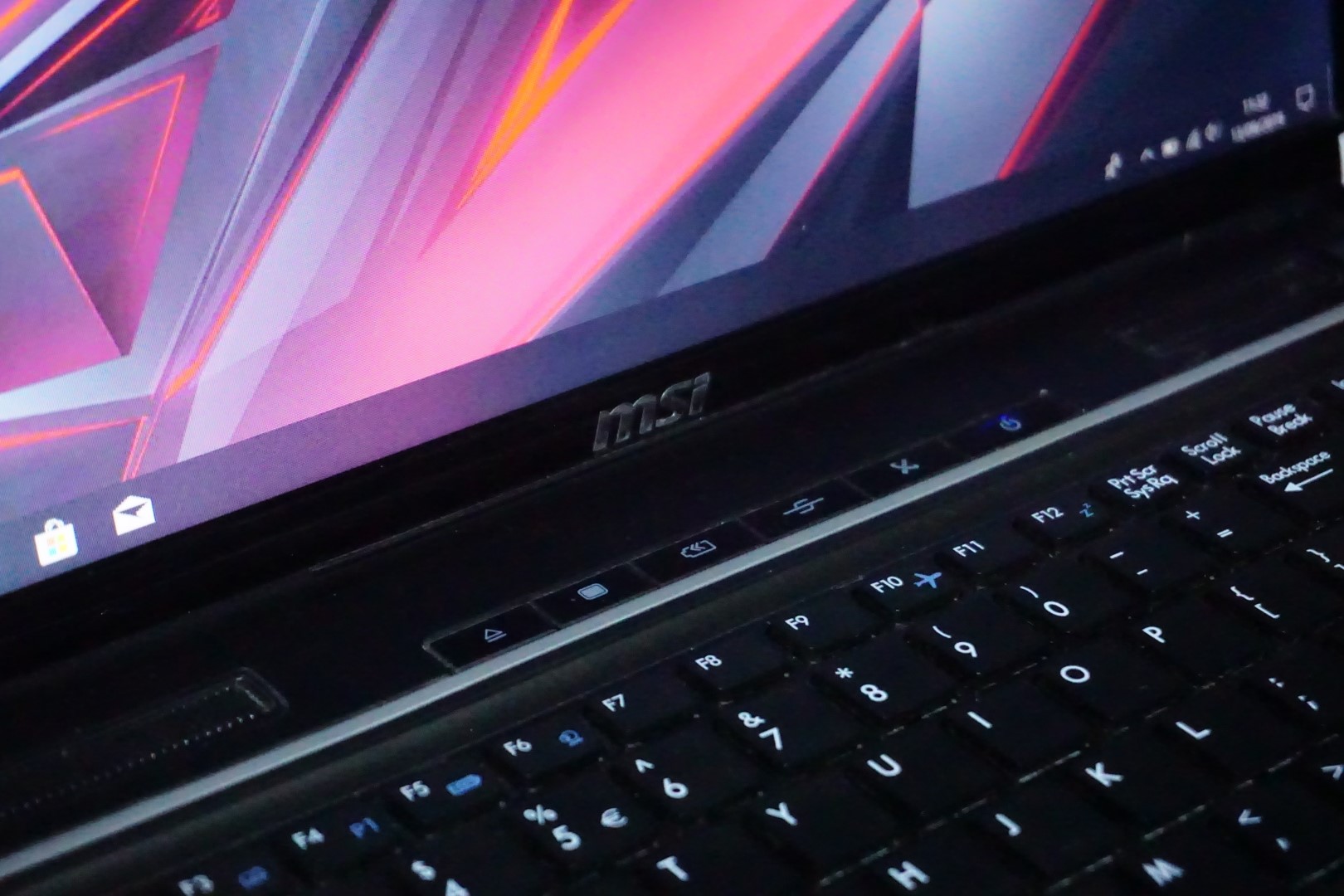 Laptop MSI CX61 2PF Dark Brown