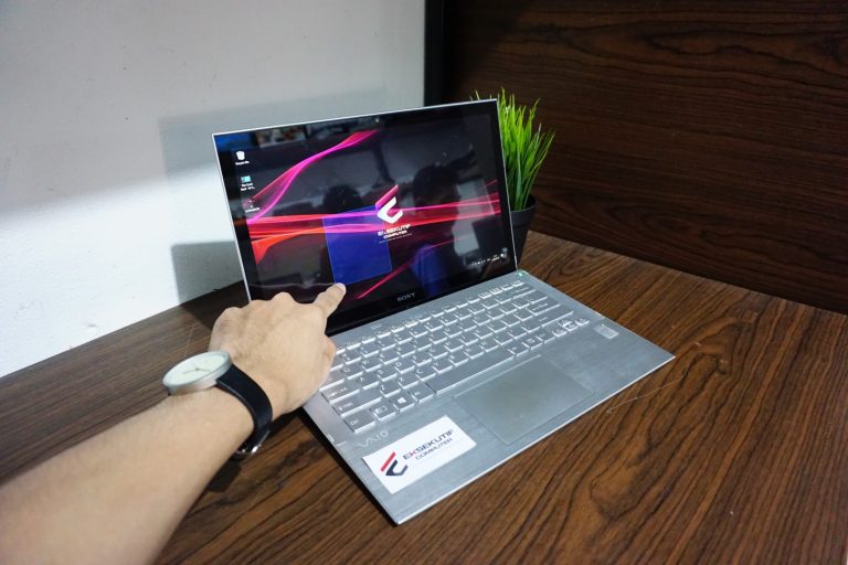 Jual Laptop Sony Vaio SVP13229PGS i7