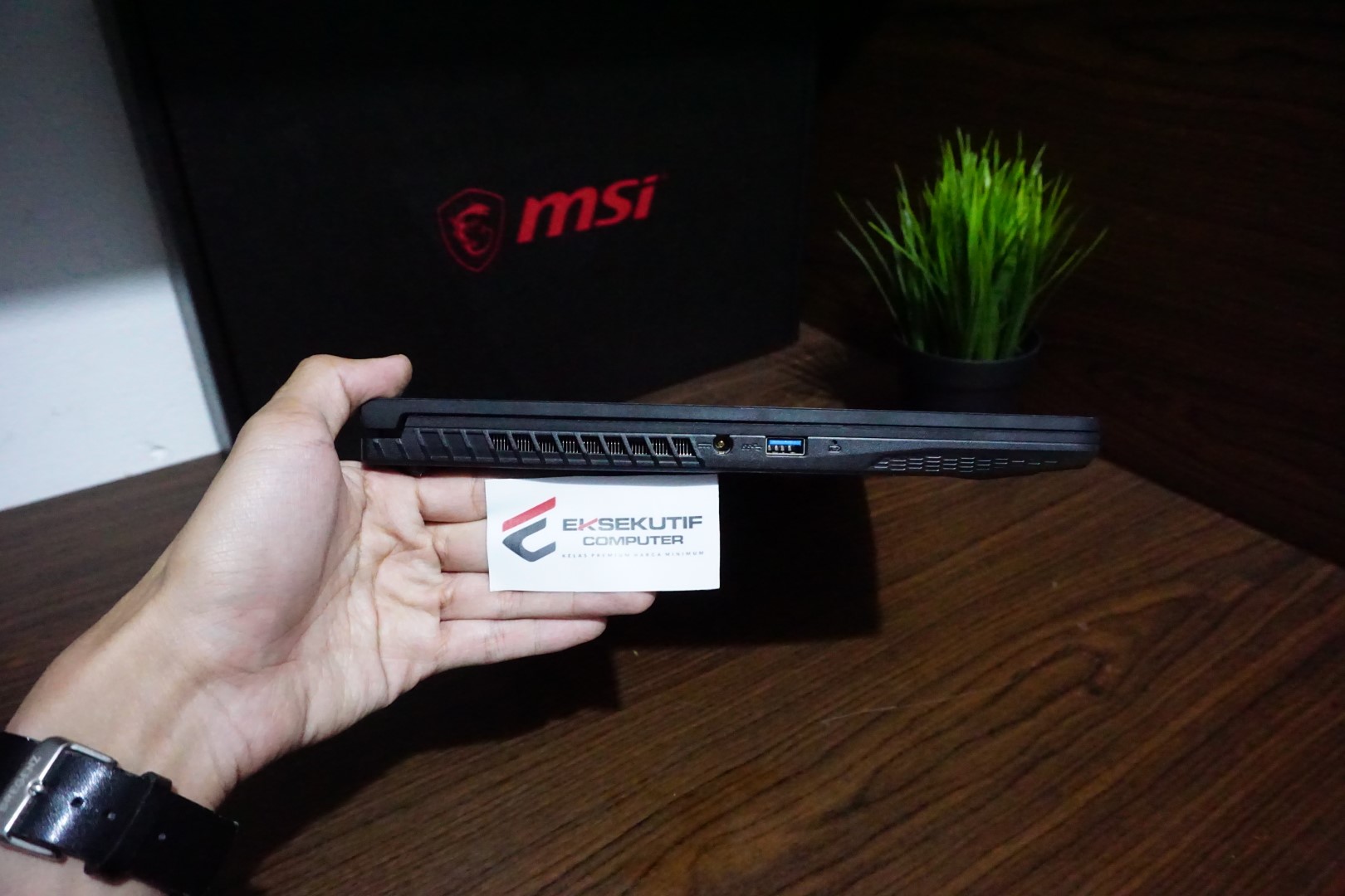 Laptop MSI GF63 9SC THIN FULLSET