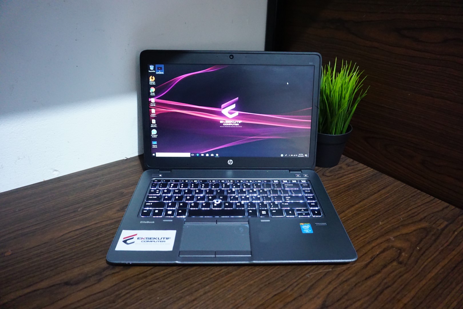 Jual Laptop HP ELITEBOOK 840 G2 i5 (1)