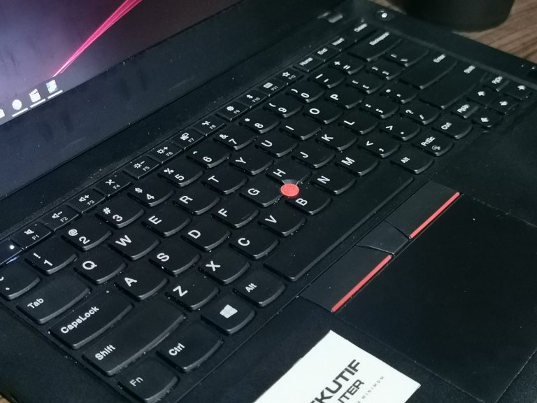 Jual Laptop LENOVO THINKPAD T480 Touch i5 Gen 8