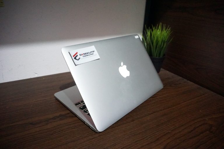 Jual Laptop MACBOOK PRO MF843 EARLY 2015