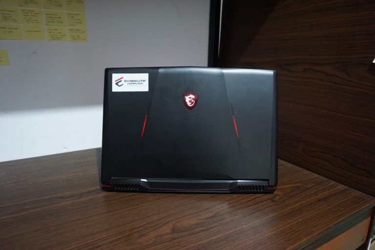 Jual Laptop MSI GL63 8RCS BLACK